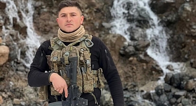 Evinin Görüntüsü Yürek Burkan Şehit Yasin Karaca Profilinde, 'Göz Kırpmaz Can Veririz Bir Avuç Toprak İçin' Yazmış