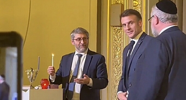 Fransa'da Macron’un Katıldığı Hanuka Kutlamasına ‘Laiklik’ Tepkileri