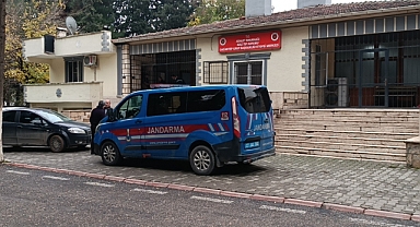 Gaziantep'te Oto Tamircisi Aracında İnfaz Edildi