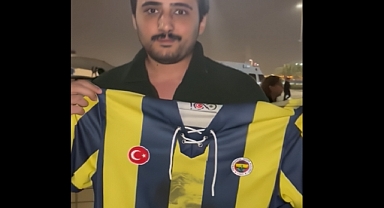 Hadsiz Suudiler Üzerinde Atatürk Fotoğrafı Bulunan Fenerbahçe Formasını Giyen Taraftarları Stattan Dışarı Çıkardı: TFF'nin Bilgisi Var Denildi