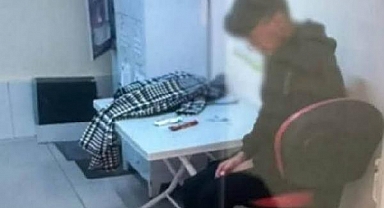 Hakkari'de 3 Harfli Zincir Markette 12 Yaşındaki Çocuğu 'Cebine Çikolata Attığı' İçin Depoda Esir Tuttular