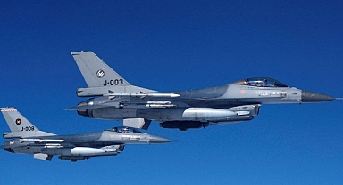 Hollanda, Ukrayna'ya 18 adet F-16 Hibe Edecek