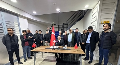 İYİ Parti Safra Atıyor: Diyarbakır İl Başkanı Vejdin Ensarioğlu İstifa Etti, Kürtçü Aile İYİ Parti'den Ayrıldı