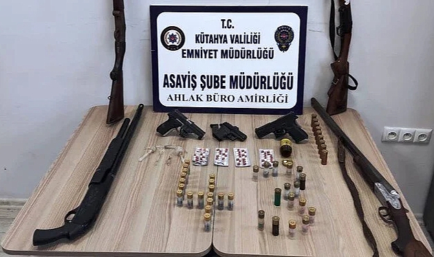 Kütahya'da Kadınları Uyuşturucuya Alıştırıp Fuhuş Yaptıran Çete Çökertildi