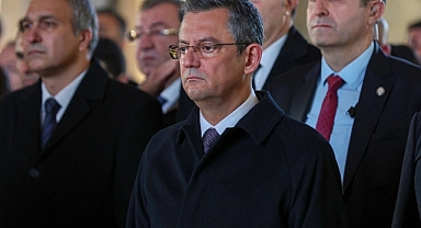 Memleketi Manisa'daki Şehit Evinde Tepki Gören Özgür Özel: CHP Doğru Bildiğini Yapacak