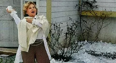 Nazlı Ilıcak Yeniden Hapse Girdi 