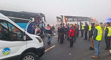 Sakarya'da Zincirleme Kaza: 11 Ölü, 57 Yaralı