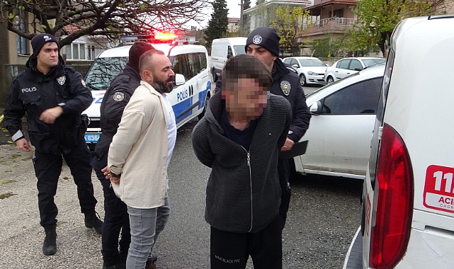 Saldırgan Köpeğine Taş Atan Arkadaşını Öldürdü
