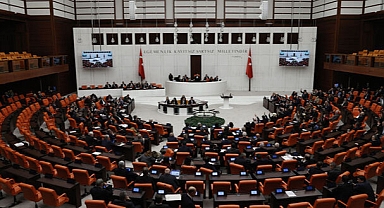 Siyasi Liderler Yeni Yıl Mesajları Yayımladı