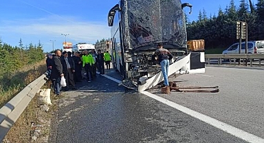 TEM'de Yolcu Otobüsü, TIR'a Arkadan Çarptı: 13 Yaralı