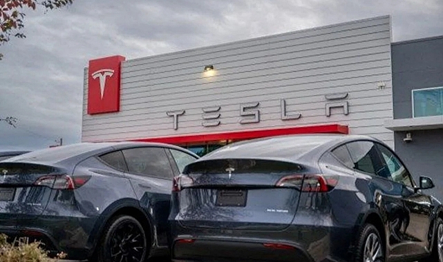 Tesla Fabrikasında Robotun İşçiye Saldırdığı Ortaya Çıktı