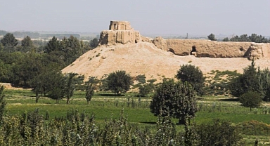 Afganistan'da 'Arkeolojik Yağma' Şeriatçı Taliban'ın Gölgesinde Devam Ediyor