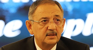 AKP'li Çevre, Şehircilik ve İklim Değişikliği Bakanı Mehmet Özhaseki Şehit Ailesinin Kendi İstekleriyle Çadırda Kaldığını Açıkladı
