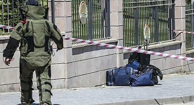 Ankara Güvenpark'ta Şüpheli Paket Emniyeti Alarma Geçirdi: Şüpheli Paket Patlatılacak