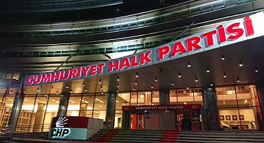 CHP'de 'Etimesgut Krizi': Mansur Yavaş Etimesgut'a Değil, Hiçbir İlçeye Karışamaz