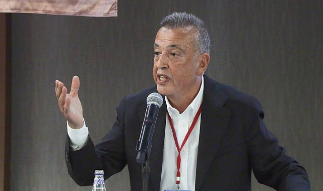 CHP'den İstifa Eden Battal İlgezdi: Partide Çok Açık Şekilde Kürt ve Alevi Tasfiyesi Yapılıyor