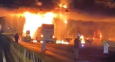 Gişelerde Beton Bariyere Çarpan Yolcu Otobüsü Alev Aldı: 6 Yaralı
