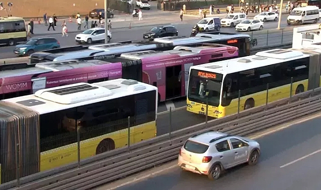 İstanbul'da Toplu Taşımaya Zam Yapıldı