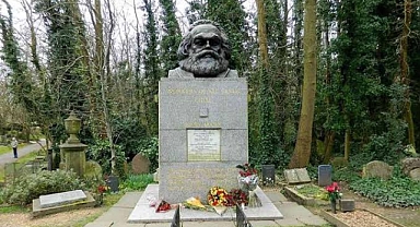 Komunist Karl Marx'ın Mezarının Çevresine Yeni Mezarlar Açılacak: Mezarların Satış Fiyatı 25 Bin Sterlin Olacak 