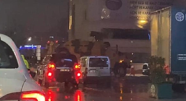 Kürtçü Demirtaş, Rahatsızlanan Annesini Görmesi İçin Özel Uçak ile Diyarbakır'a Getirildi