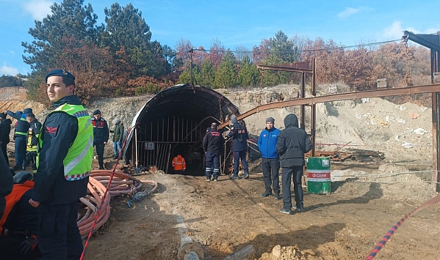 Kütahya'da Kömür Ocağında Göçük: 1 İşçi Mahsur Kaldı