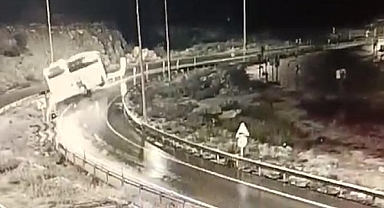 Mersin'de 9 Kişinin Öldüğü Otobüs Kazasında Şoförün Hız Sınırını 3 Kat Aştığı Ortaya Çıktı