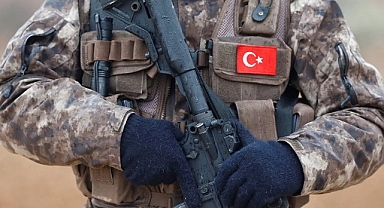 Milli Savunma Bakanlığı, Harekat Bölgelerinde Akıllı ve Kameralı Telefon Kullanımını Yasakladı