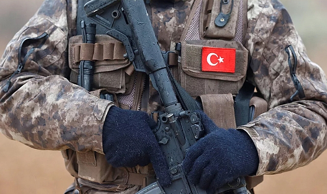 Milli Savunma Bakanlığı, Harekat Bölgelerinde Akıllı ve Kameralı Telefon Kullanımını Yasakladı