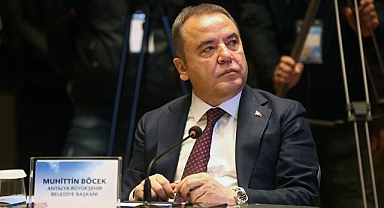 Muhittin Böcek, Kürtçü DEM Parti'ye Salon Vermedi: Kürtçüler Muhittin Böcek'in Adaylığı Aleyhinde Kampanya Başlattı