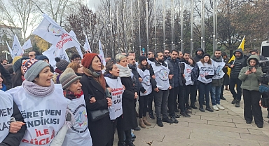 Özel Sektörde Çalışan Öğretmenler, 'Taban Maaş Hakkı' için TBMM'ye Yürüdü