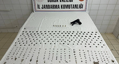 Tarihi Eser Kaçakçıları Bursa'da Yakalandı: Roma Dönemine Ait Eserler Ele Geçirildi 