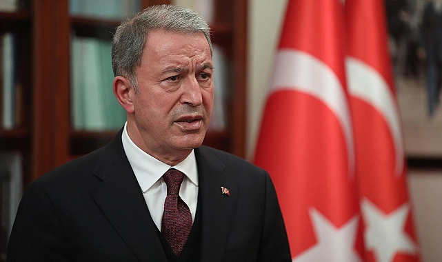 AKP'li Eski Savunma Bakanı Hulusi Akar: PKK'lı, YPG'li Köpeklerle, Piçlerle Bizi Durdurmaya Çalışıyorlar