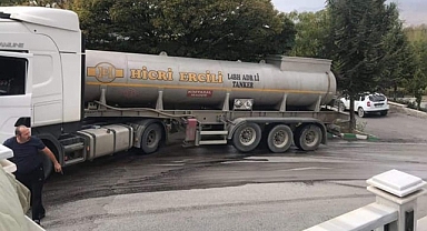 Anagold'un Taşeronunun İliç'te Sokağa 340 Kilogram Sülfürik Asit Sızdırdığı Ortaya Çıktı
