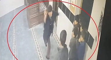 Diyarbakır'da Cami İçinde Oyun Oynayan Çocuklara Bıçak Çeken Şüpheli Gözaltına Alındı