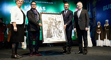 Ekrem İmamoğlu, Kafkas Folklor Ekibiyle Birlikte Dans Etti