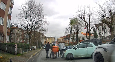 Güngören'de Yol Verme Kavgası Kameraya Yansıdı