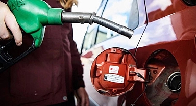 Motorinden Sonra Benzine de Zam Geliyor