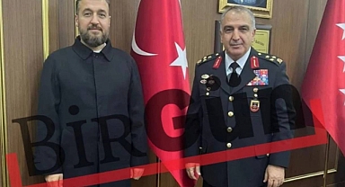 Mürteci Menzil Örgütünün Sözde Sorumlusu, Korgeneral ile Görüştü: Cumhurbaşkanı ile de Görüşüyorum