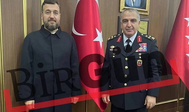 Mürteci Menzil Örgütünün Sözde Sorumlusu, Korgeneral ile Görüştü: Cumhurbaşkanı ile de Görüşüyorum