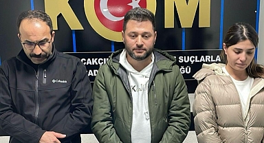 Eşine Kutu İçinde Araba Hediye Etmişti: Nitelikli Dolandırıcılık Suçundan Gözaltına Alındı