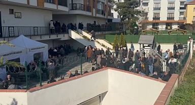 Sancaktepe'de 2 Lise Öğrencisi Arasında Çıkan Kavgada Öğrencilerden Biri Hayatını Kaybetti