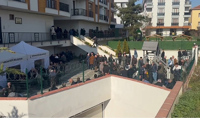 Sancaktepe'de 2 Lise Öğrencisi Arasında Çıkan Kavgada Öğrencilerden Biri Hayatını Kaybetti