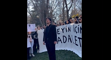 Sincan'da Katledilen 17 Yaşındaki Hüseyin Ünal'ın Arkadaşları Uyuşturucuya Karşı Eylem Düzenledi
