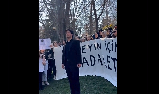 Sincan'da Katledilen 17 Yaşındaki Hüseyin Ünal'ın Arkadaşları Uyuşturucuya Karşı Eylem Düzenledi