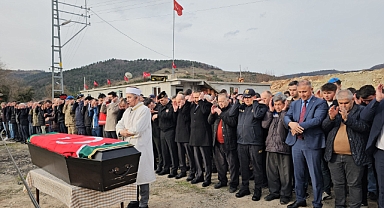 Zonguldak'ta Maden Ocağında Meydana Gelen Göçükte Hayatını Kaybeden Madencinin 20 Gün Sonra Emekli Olacağı Ortaya Çıktı
