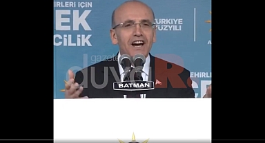AKP'li Bakanların Seçim Çalışmaları Devam Ediyor: Mehmet Şimşek, Batman'da Kürtçe Konuştu