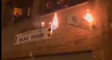 Belçika'da Türklere Hain Saldırılar: PKK'lı Teröristler Ülkü Ocaklarına Saldırdı, Türk Araçlarını Ateşe Verdi