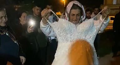 Boşandığı Eşi Tarafından Öldürülen Mervegül'ün Annesi, Kızının Gelinliğini Benzin Döküp Yaktı