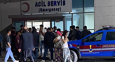 Bursa'da, Muhtarlık Seçimi İçin Akrabasını Desteklemeyen Kuzene Tüfekle Ateş Açıldı: 1 Ölü, 2 Yaralı