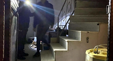 Çanakkale'de 1'i 'Kasten Yaralama' Suçundan Aranan 13 Kaçak Göçmen Yakalandı
